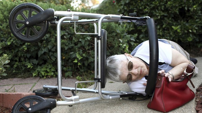 Elderly Woman Fall 680×380